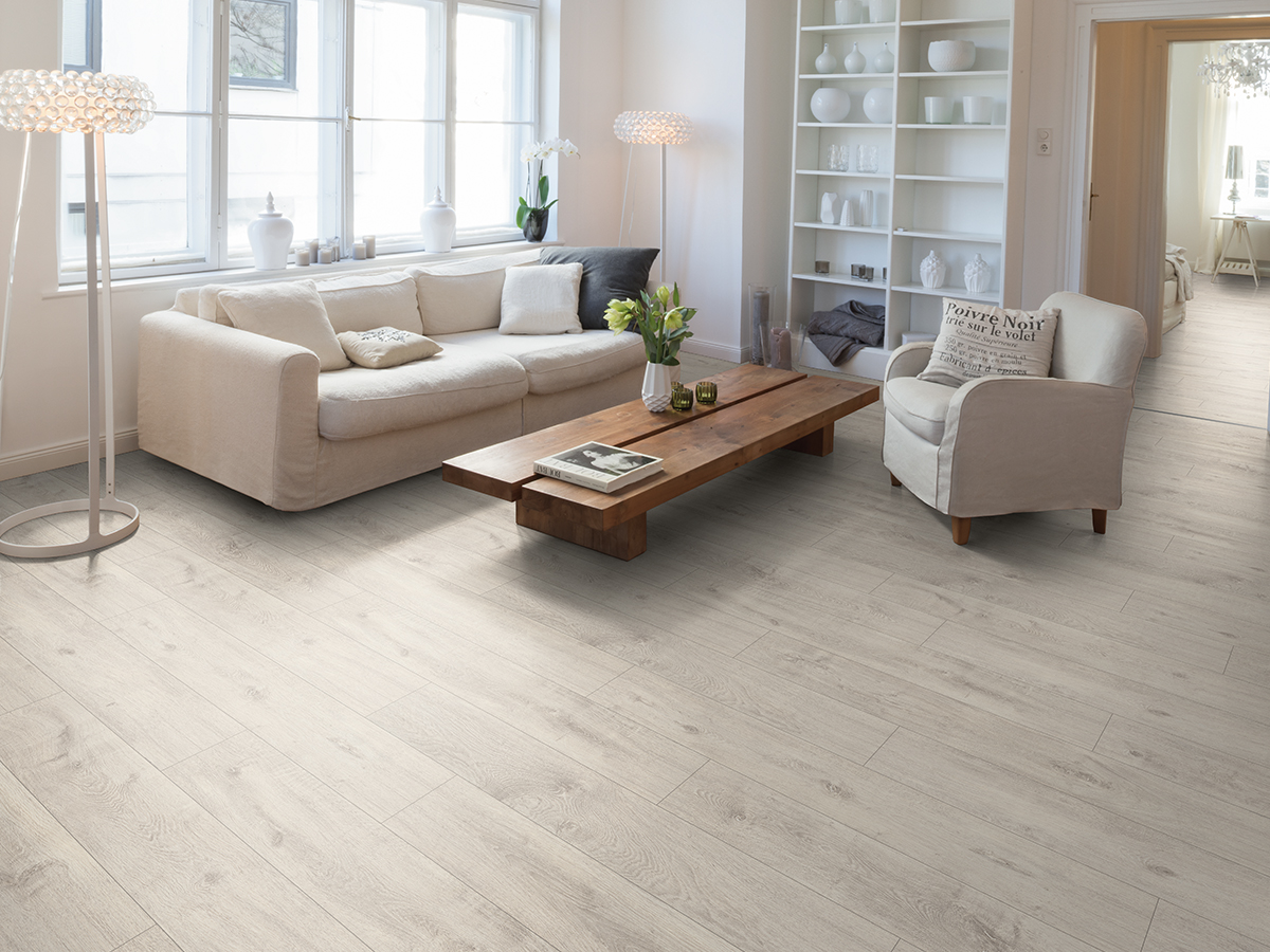 Parchet laminat Egger Nature Sense 2025, Stejar Sedan, format Clasic, 10 mm/32 (AC4), Aqua 24