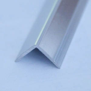 Cornier metalic laturi tesite, 10x10 mm, 2,5 m, argintiu satinat